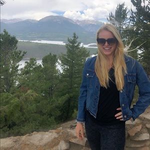 Meet your Posher, Arianna